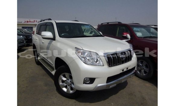 Buy Import Toyota Prado White Car in Import - Dubai in Andijon Buy Import Toyota Prado White Car in Import - Dubai in Andijon