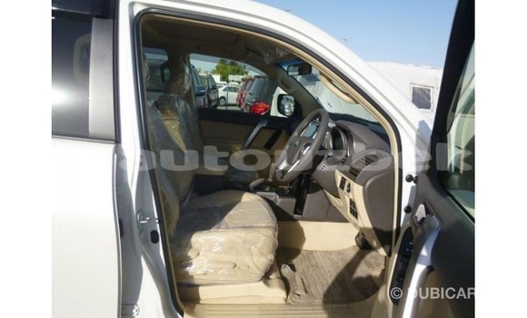 Buy Import Toyota Prado White Car in Import - Dubai in Andijon Buy Import Toyota Prado White Car in Import - Dubai in Andijon