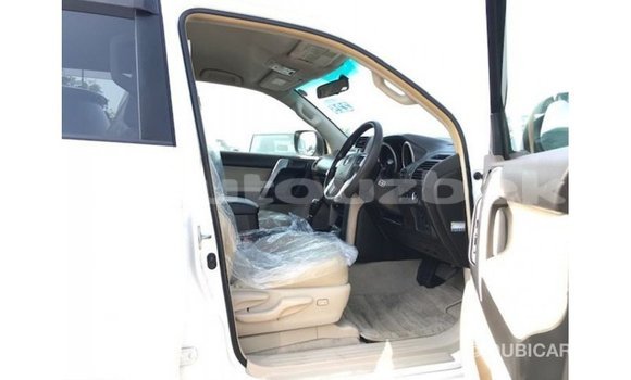 Buy Import Toyota Prado White Car in Import - Dubai in Andijon Buy Import Toyota Prado White Car in Import - Dubai in Andijon