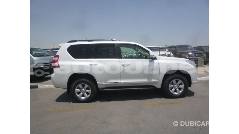 Big with watermark toyota prado andijon import dubai 2469