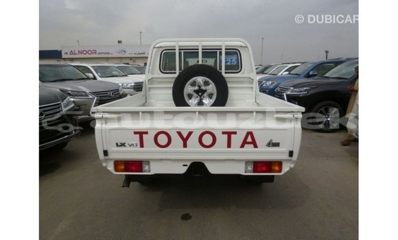 Buy Import Toyota Land Cruiser White Car in Import - Dubai in Andijon Buy Import Toyota Land Cruiser White Car in Import - Dubai in Andijon