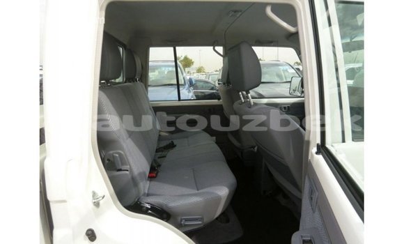 Buy Import Toyota Land Cruiser White Car in Import - Dubai in Andijon Buy Import Toyota Land Cruiser White Car in Import - Dubai in Andijon