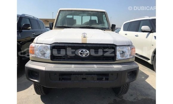 Buy Import Toyota Land Cruiser Beige Car in Import - Dubai in Andijon Buy Import Toyota Land Cruiser Beige Car in Import - Dubai in Andijon