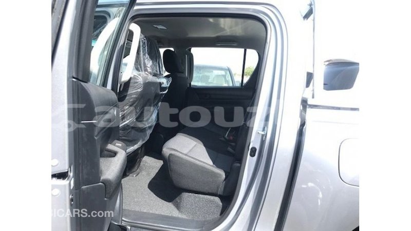 Big with watermark toyota hilux andijon import dubai 2481