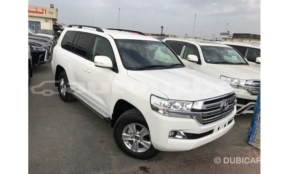 Buy Import Toyota Land Cruiser White Car in Import - Dubai in Andijon Buy Import Toyota Land Cruiser White Car in Import - Dubai in Andijon