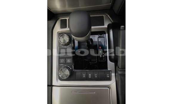 Buy Import Toyota Land Cruiser White Car in Import - Dubai in Andijon Buy Import Toyota Land Cruiser White Car in Import - Dubai in Andijon