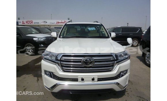 Buy Import Toyota Land Cruiser White Car in Import - Dubai in Andijon Buy Import Toyota Land Cruiser White Car in Import - Dubai in Andijon