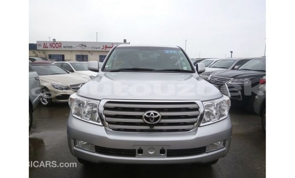 Buy Import Toyota Land Cruiser Other Car in Import - Dubai in Andijon Buy Import Toyota Land Cruiser Other Car in Import - Dubai in Andijon