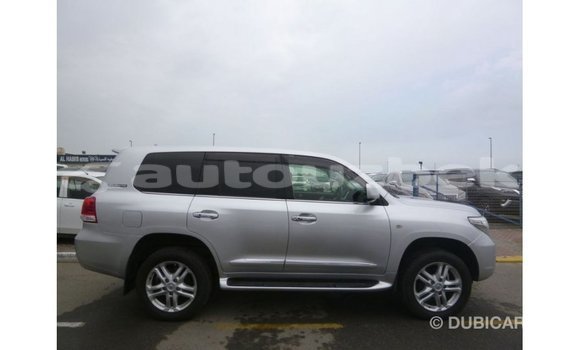 Buy Import Toyota Land Cruiser Other Car in Import - Dubai in Andijon Buy Import Toyota Land Cruiser Other Car in Import - Dubai in Andijon