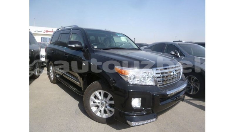 Big with watermark toyota land cruiser andijon import dubai 2494