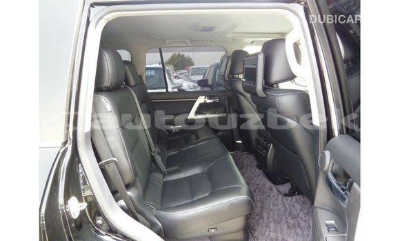 Buy Import Toyota Land Cruiser Black Car in Import - Dubai in Andijon Buy Import Toyota Land Cruiser Black Car in Import - Dubai in Andijon