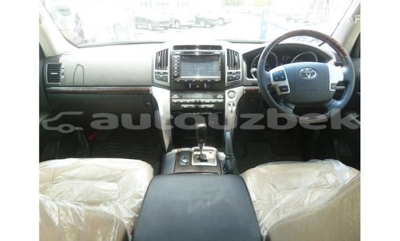 Buy Import Toyota Land Cruiser Other Car in Import - Dubai in Andijon Buy Import Toyota Land Cruiser Other Car in Import - Dubai in Andijon