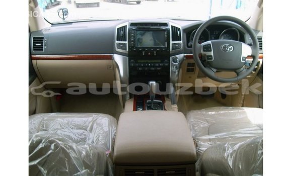 Buy Import Toyota Land Cruiser Black Car in Import - Dubai in Andijon Buy Import Toyota Land Cruiser Black Car in Import - Dubai in Andijon
