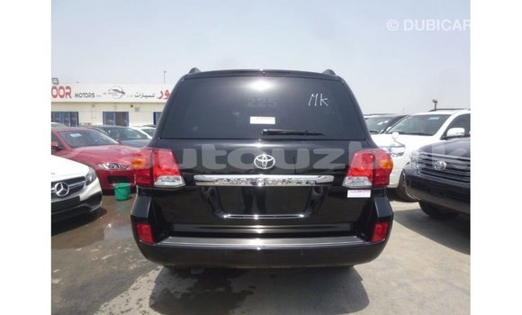 Buy Import Toyota Land Cruiser Black Car in Import - Dubai in Andijon Buy Import Toyota Land Cruiser Black Car in Import - Dubai in Andijon