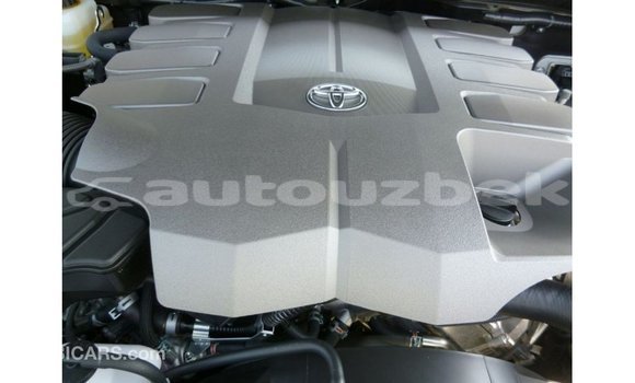 Buy Import Toyota Land Cruiser White Car in Import - Dubai in Andijon Buy Import Toyota Land Cruiser White Car in Import - Dubai in Andijon