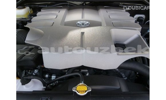Buy Import Toyota Land Cruiser White Car in Import - Dubai in Andijon Buy Import Toyota Land Cruiser White Car in Import - Dubai in Andijon