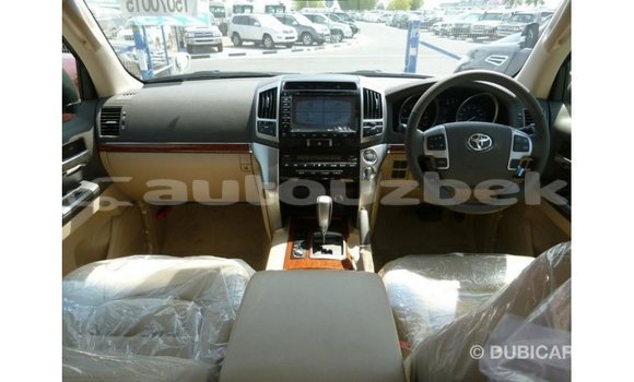 Buy Import Toyota Land Cruiser White Car in Import - Dubai in Andijon Buy Import Toyota Land Cruiser White Car in Import - Dubai in Andijon
