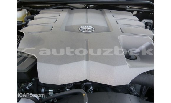Buy Import Toyota Land Cruiser White Car in Import - Dubai in Andijon Buy Import Toyota Land Cruiser White Car in Import - Dubai in Andijon