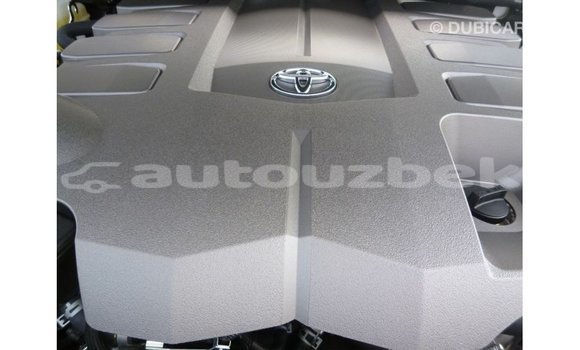 Buy Import Toyota Land Cruiser White Car in Import - Dubai in Andijon Buy Import Toyota Land Cruiser White Car in Import - Dubai in Andijon