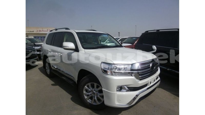 Big with watermark toyota land cruiser andijon import dubai 2524