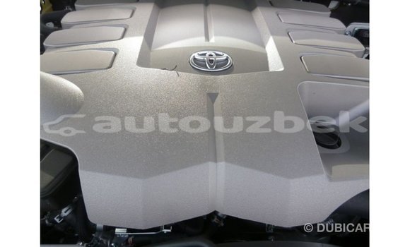 Buy Import Toyota Land Cruiser White Car in Import - Dubai in Andijon Buy Import Toyota Land Cruiser White Car in Import - Dubai in Andijon