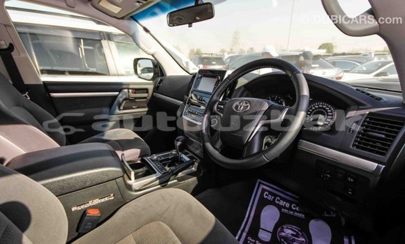 Buy Import Toyota Land Cruiser Black Car in Import - Dubai in Andijon Buy Import Toyota Land Cruiser Black Car in Import - Dubai in Andijon