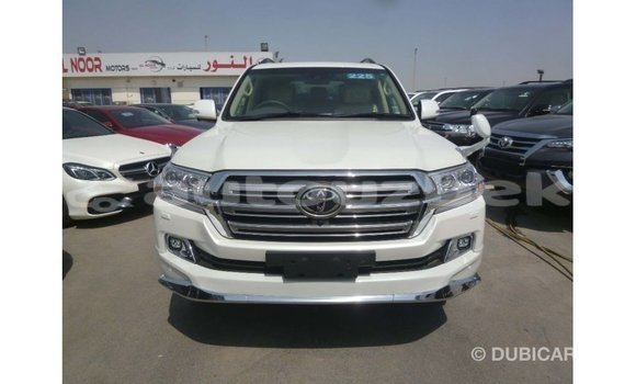 Buy Import Toyota Land Cruiser White Car in Import - Dubai in Andijon Buy Import Toyota Land Cruiser White Car in Import - Dubai in Andijon
