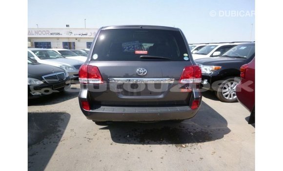 Buy Import Toyota Land Cruiser Other Car in Import - Dubai in Andijon Buy Import Toyota Land Cruiser Other Car in Import - Dubai in Andijon