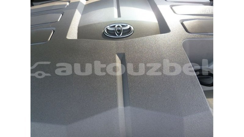 Big with watermark toyota land cruiser andijon import dubai 2535