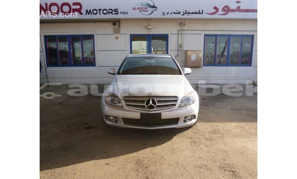 Buy Import Mercedes-Benz 200 Other Car in Import - Dubai in Andijon Buy Import Mercedes-Benz 200 Other Car in Import - Dubai in Andijon