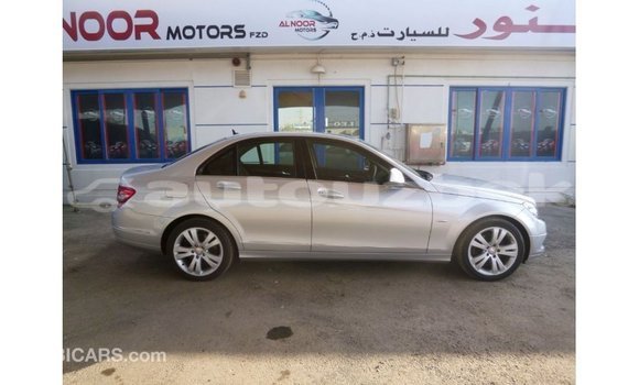 Buy Import Mercedes-Benz 200 Other Car in Import - Dubai in Andijon Buy Import Mercedes-Benz 200 Other Car in Import - Dubai in Andijon
