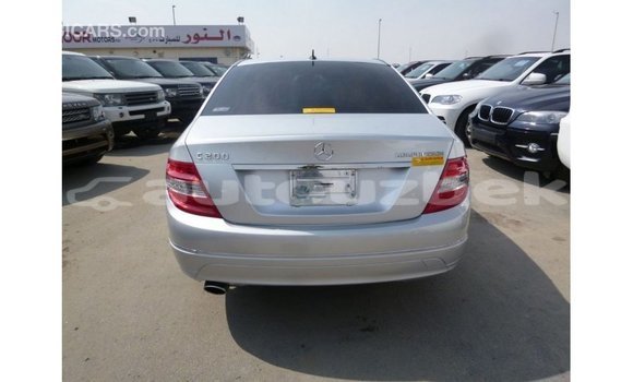 Buy Import Mercedes-Benz 200 Other Car in Import - Dubai in Andijon Buy Import Mercedes-Benz 200 Other Car in Import - Dubai in Andijon
