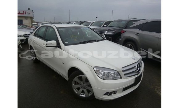 Buy Import Mercedes-Benz 200 White Car in Import - Dubai in Andijon Buy Import Mercedes-Benz 200 White Car in Import - Dubai in Andijon