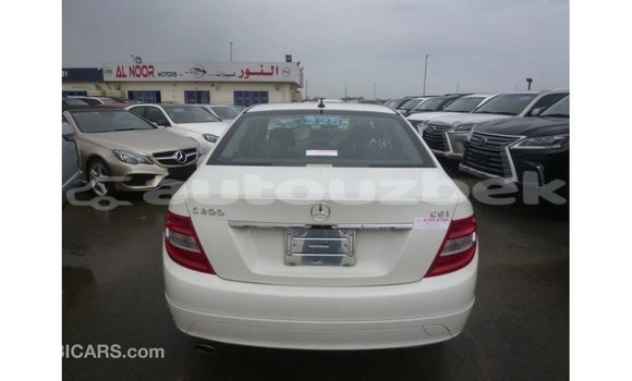 Buy Import Mercedes-Benz 200 White Car in Import - Dubai in Andijon Buy Import Mercedes-Benz 200 White Car in Import - Dubai in Andijon