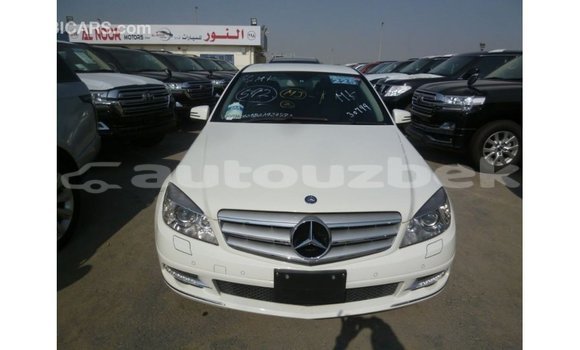 Buy Import Mercedes-Benz 200 White Car in Import - Dubai in Andijon Buy Import Mercedes-Benz 200 White Car in Import - Dubai in Andijon