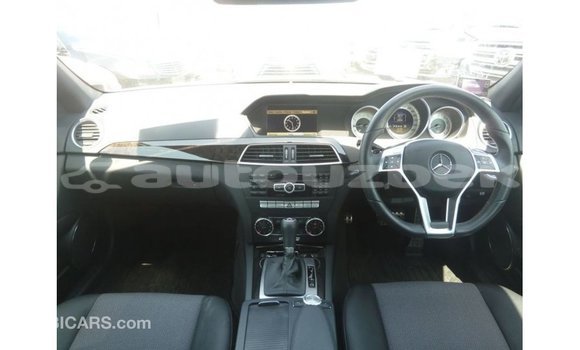 Buy Import Mercedes-Benz 200 Other Car in Import - Dubai in Andijon Buy Import Mercedes-Benz 200 Other Car in Import - Dubai in Andijon