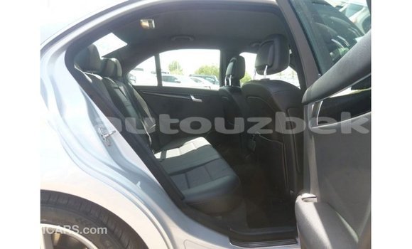 Buy Import Mercedes-Benz 200 Other Car in Import - Dubai in Andijon Buy Import Mercedes-Benz 200 Other Car in Import - Dubai in Andijon