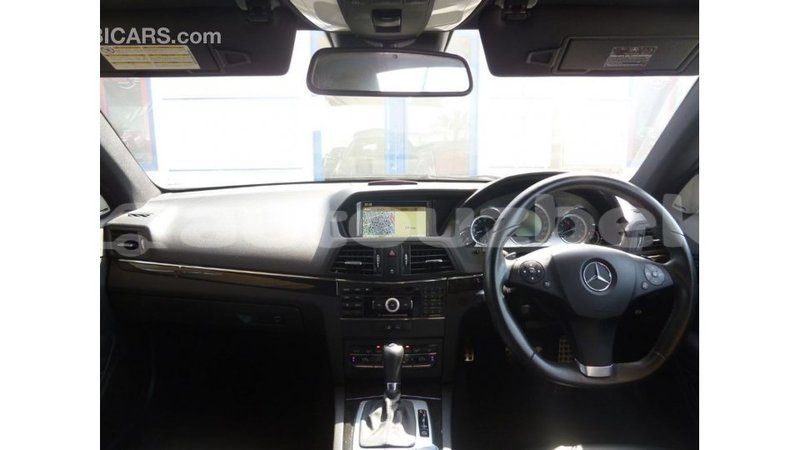 Big with watermark mercedes benz 190 andijon import dubai 2544