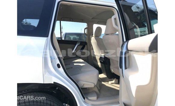 Buy Import Toyota Prado White Car in Import - Dubai in Andijon Buy Import Toyota Prado White Car in Import - Dubai in Andijon