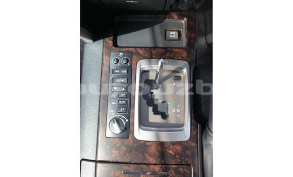 Buy Import Toyota Land Cruiser White Car in Import - Dubai in Andijon Buy Import Toyota Land Cruiser White Car in Import - Dubai in Andijon