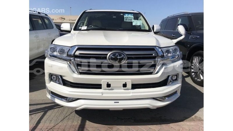 Big with watermark toyota land cruiser andijon import dubai 2547