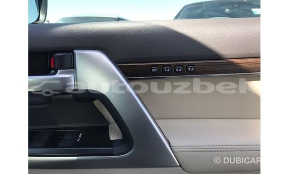 Buy Import Toyota Land Cruiser White Car in Import - Dubai in Andijon Buy Import Toyota Land Cruiser White Car in Import - Dubai in Andijon