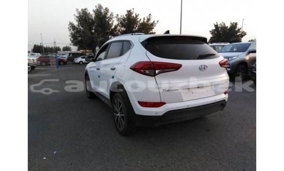 Buy Import Hyundai Tucson White Car in Import - Dubai in Andijon Buy Import Hyundai Tucson White Car in Import - Dubai in Andijon