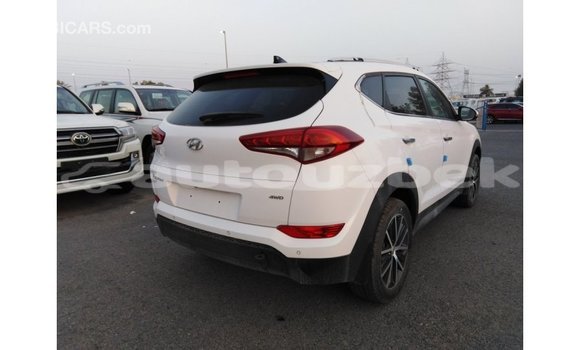 Buy Import Hyundai Tucson White Car in Import - Dubai in Andijon Buy Import Hyundai Tucson White Car in Import - Dubai in Andijon
