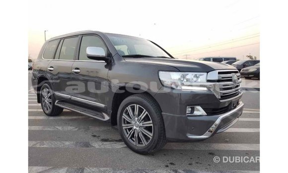 Buy Import Toyota Land Cruiser Other Car in Import - Dubai in Andijon Buy Import Toyota Land Cruiser Other Car in Import - Dubai in Andijon