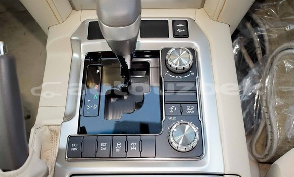 Buy Import Toyota Land Cruiser White Car in Import - Dubai in Andijon Buy Import Toyota Land Cruiser White Car in Import - Dubai in Andijon