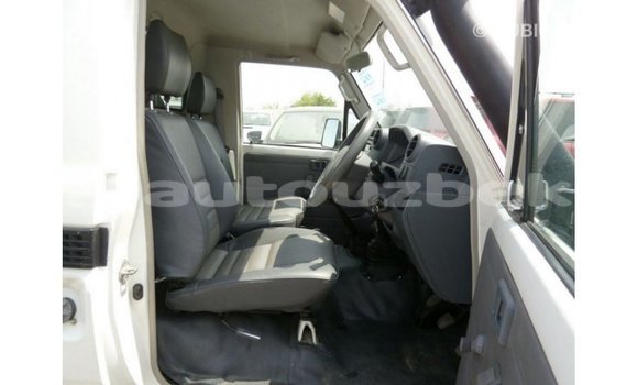 Buy Import Toyota Land Cruiser White Car in Import - Dubai in Andijon Buy Import Toyota Land Cruiser White Car in Import - Dubai in Andijon