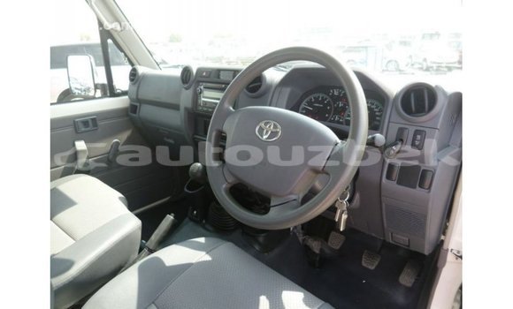 Buy Import Toyota Land Cruiser White Car in Import - Dubai in Andijon Buy Import Toyota Land Cruiser White Car in Import - Dubai in Andijon