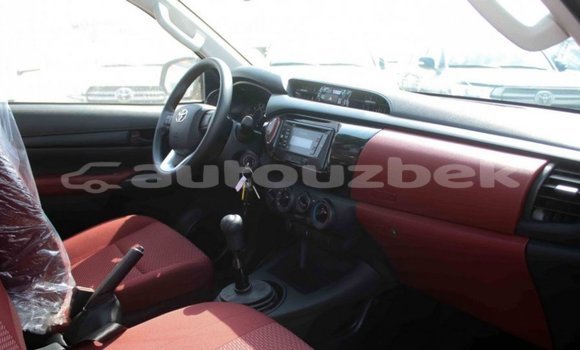 Buy Import Toyota Hilux Other Car in Import - Dubai in Andijon Buy Import Toyota Hilux Other Car in Import - Dubai in Andijon