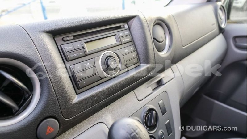 Big with watermark nissan urvan andijon import dubai 2576